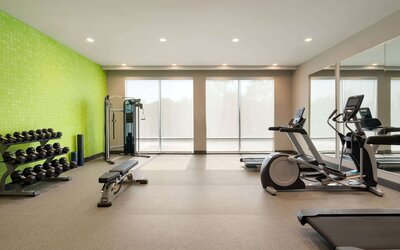 La Quinta Inn & Suites by Wyndham San Antonio Seaworld/LAFB