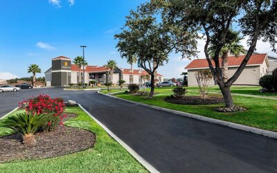 La Quinta Inn by Wyndham San Antonio Brooks City Base