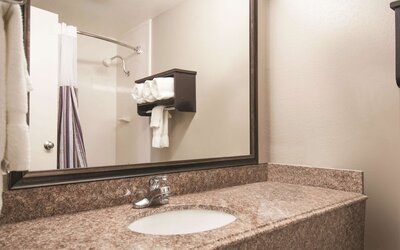 La Quinta Inn by Wyndham San Antonio Brooks City Base
