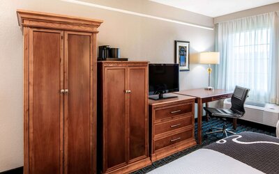 La Quinta Inn by Wyndham San Antonio Brooks City Base