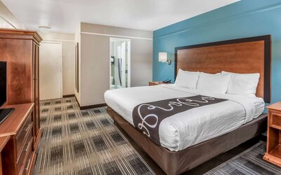 La Quinta Inn by Wyndham San Antonio Brooks City Base