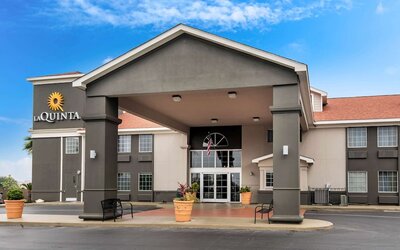 La Quinta Inn by Wyndham San Antonio Brooks City Base