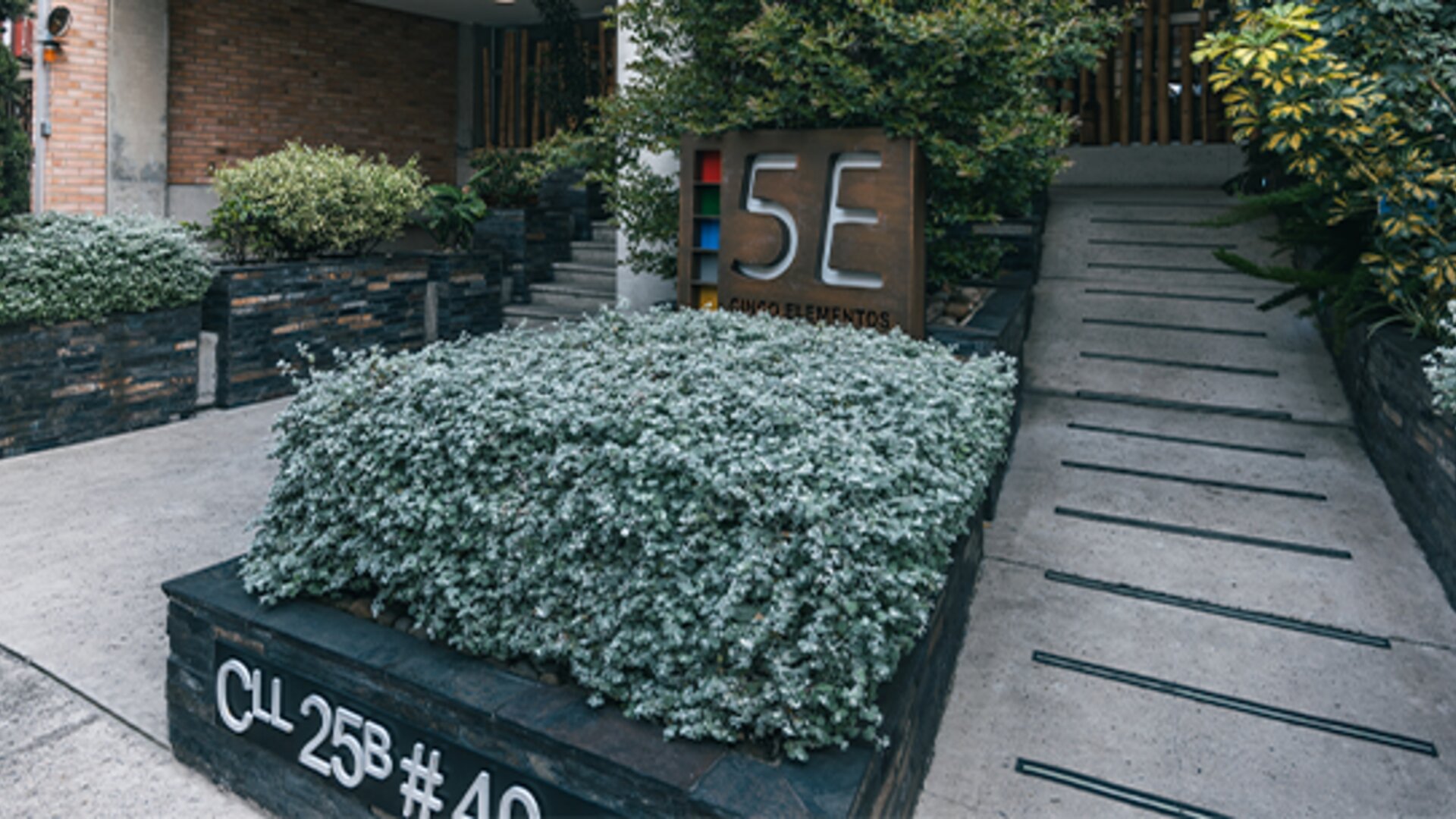 Hotel 5 Elementos Corferias By HBP