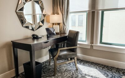 The St. Anthony, A Luxury Collection Hotel, San Antonio