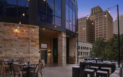 Embassy Suites San Antonio Riverwalk-Downtown