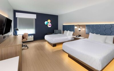 La Quinta Inn & Suites by Wyndham San Antonio Northwest