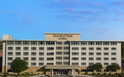 DoubleTree by Hilton San Antonio Northwest