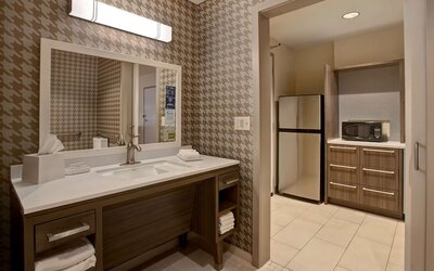 Home2 Suites by Hilton San Antonio Riverwalk, TX