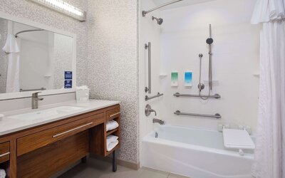 Home2 Suites by Hilton San Antonio Downtown - Riverwalk, TX