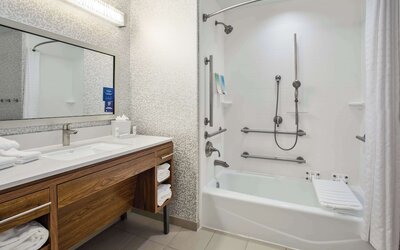 Home2 Suites by Hilton San Antonio Downtown - Riverwalk, TX
