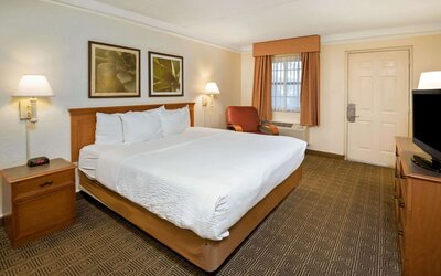 La Quinta Inn by Wyndham San Antonio Market Square