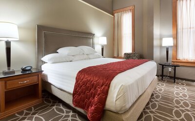 Drury Inn & Suites San Antonio Riverwalk
