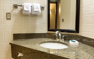 Drury Inn & Suites San Antonio Riverwalk