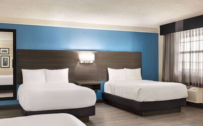 La Quinta Inn by Wyndham San Antonio I-35 N at Toepperwein