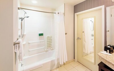 Courtyard by Marriott Santa Ana Orange County