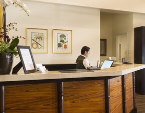 Ayres Hotel Orange