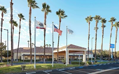 Hilton Garden Inn Valencia Six Flags