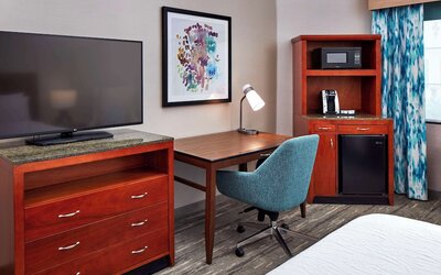 Hilton Garden Inn Valencia Six Flags