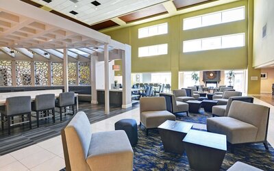 Embassy Suites by Hilton Valencia