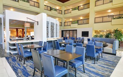Embassy Suites by Hilton Valencia