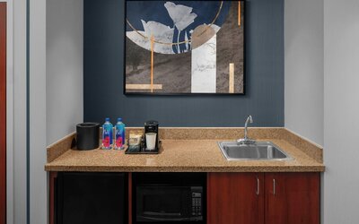 Courtyard by Marriott Santa Clarita Valencia