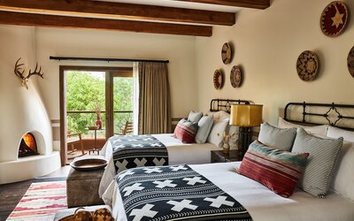 Bishop's Lodge, Auberge Collection