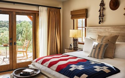 Bishop's Lodge, Auberge Collection