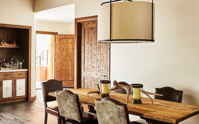 Bishop's Lodge, Auberge Collection