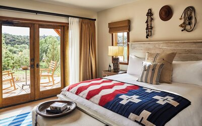 Bishop's Lodge, Auberge Collection