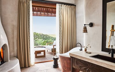 Bishop's Lodge, Auberge Collection