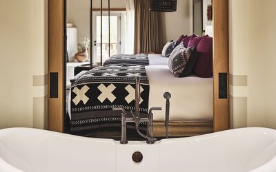 Bishop's Lodge, Auberge Collection
