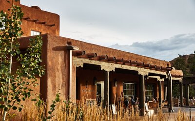 Bishop's Lodge, Auberge Collection