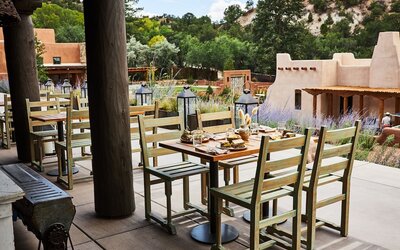 Bishop's Lodge, Auberge Collection