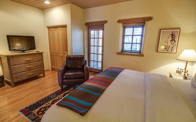 Inn on the Alameda