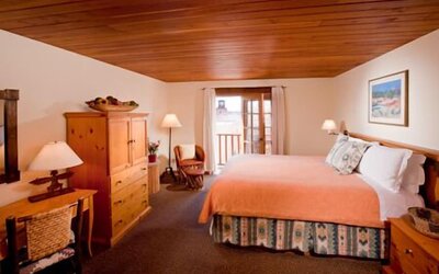 Inn on the Alameda