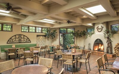 Inn of the Governors