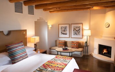 Rosewood Inn of the Anasazi