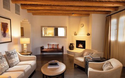Rosewood Inn of the Anasazi