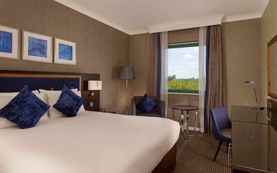 Day use room with natural light at DoubleTree By Hilton Woking.
