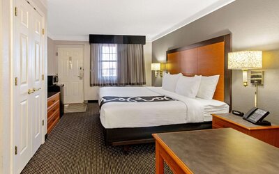 La Quinta Inn by Wyndham Santa Fe