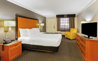 La Quinta Inn by Wyndham Santa Fe