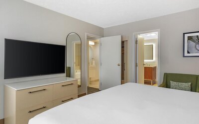 DoubleTree by Hilton Spokane City Center