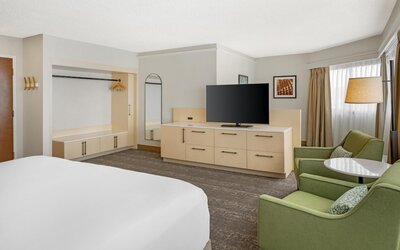DoubleTree by Hilton Spokane City Center
