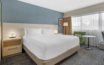 DoubleTree by Hilton Spokane City Center