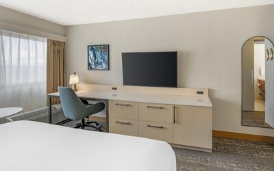 DoubleTree by Hilton Spokane City Center