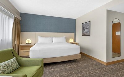 DoubleTree by Hilton Spokane City Center