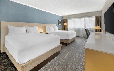 DoubleTree by Hilton Spokane City Center