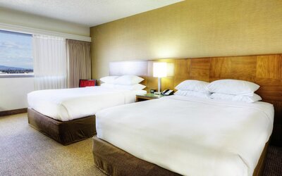 DoubleTree by Hilton Spokane City Center