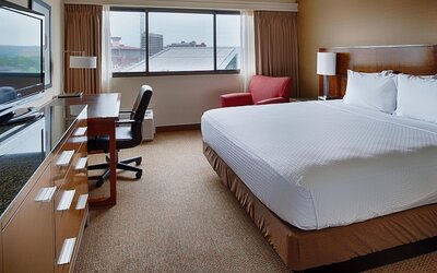 DoubleTree by Hilton Spokane City Center