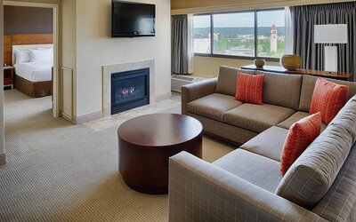 DoubleTree by Hilton Spokane City Center